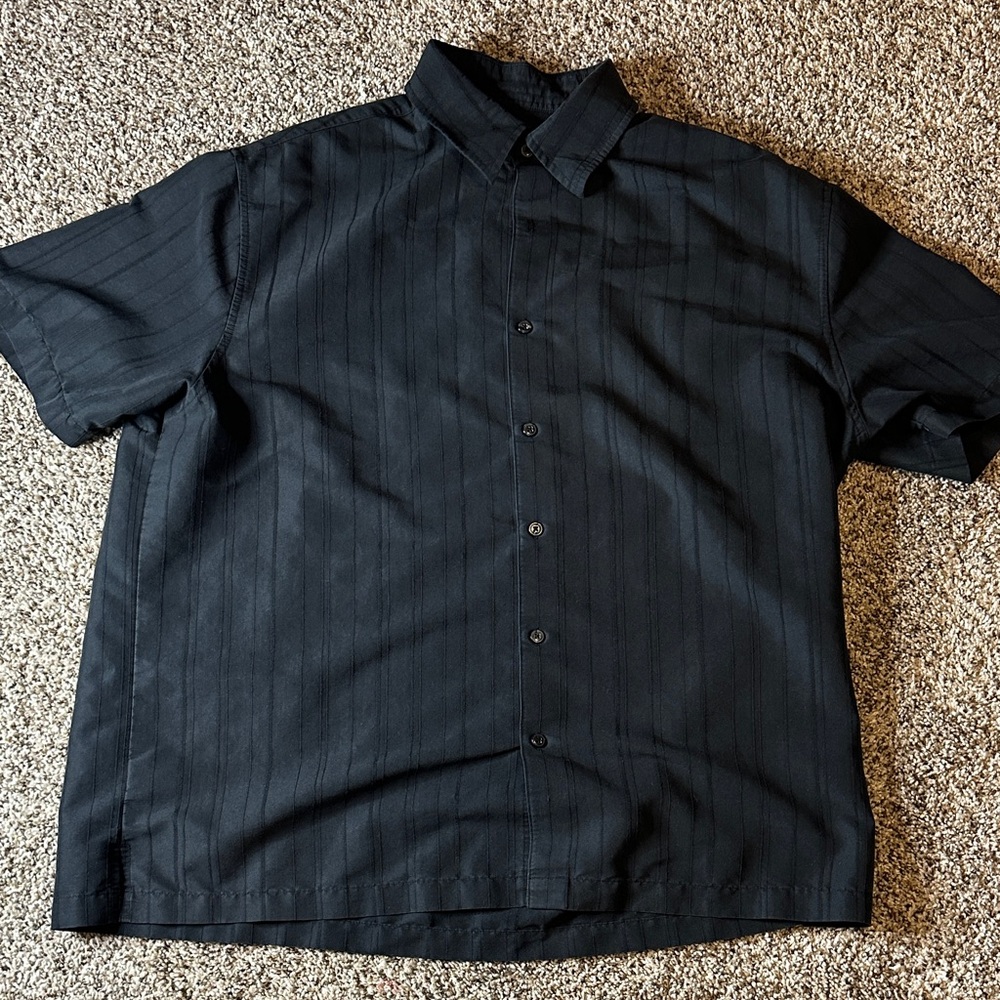 Axist Black Short Sleeve Button Down Shirt